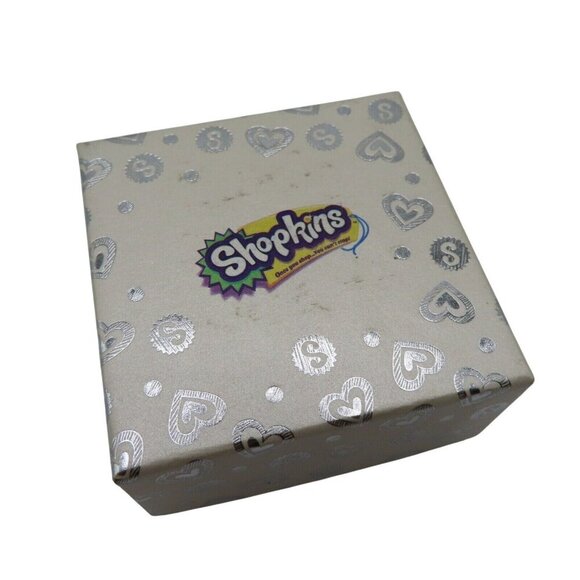 Shopkins Fine Plated Silver Character Image Round Pendant Charm Necklace NEW - Picture 4 of 5